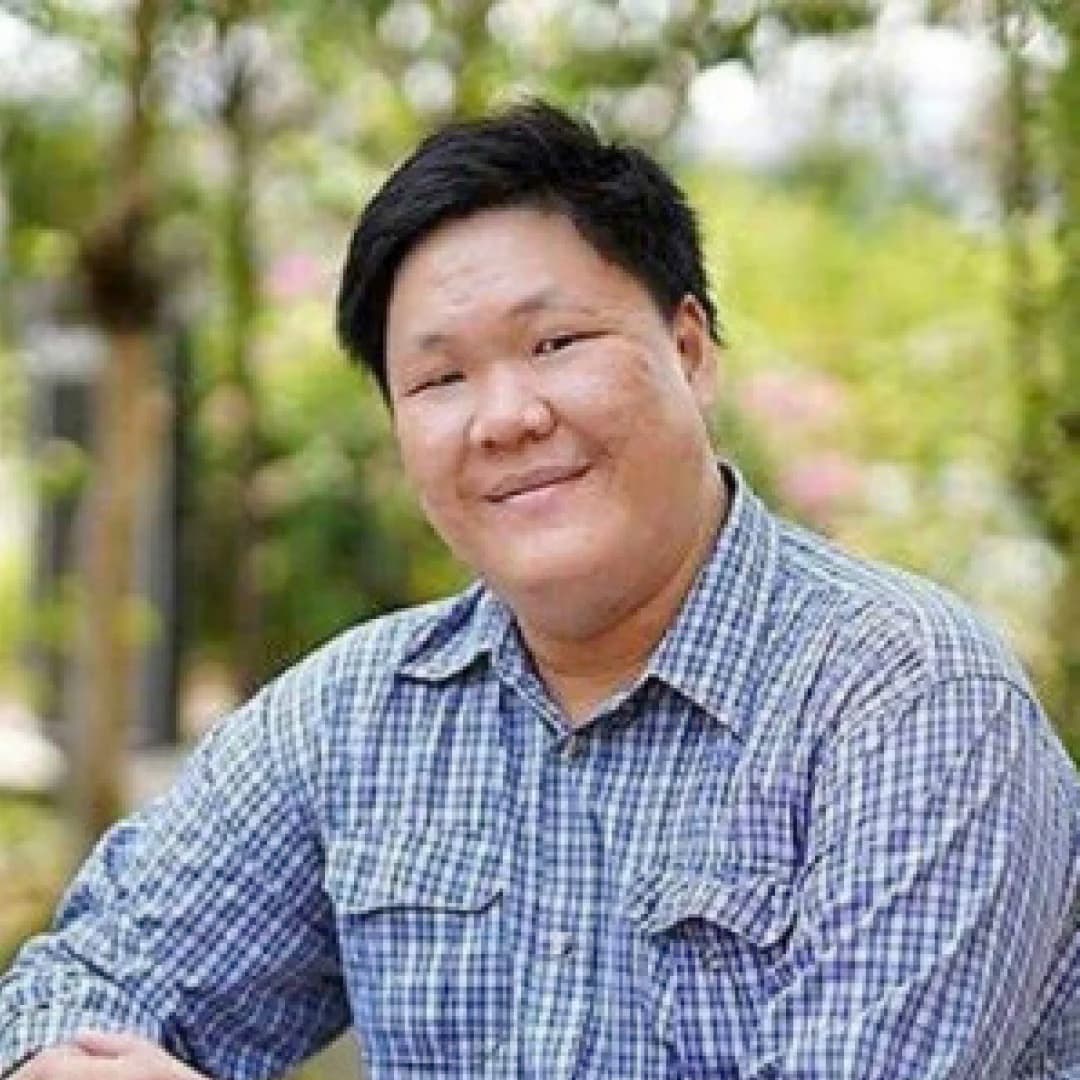 วีระ หวังสัจจะโชค