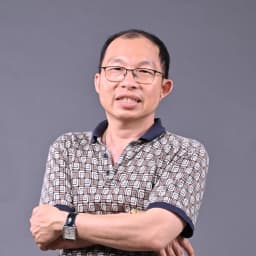 นพคุณ ต่อวงศ์