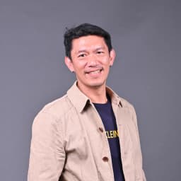 ธีรวุฒิ บุญยศักดิ์เสรี