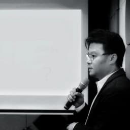 รองศาสตราจารย์ ดร.จักรพันธ์ เพ็ชรภูมิ